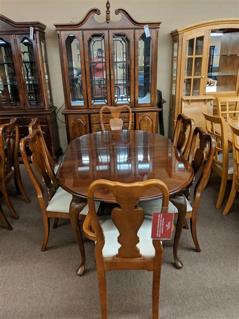 Vintage solid oak <strong>dining</strong> chairs x’s 4. . Used dining room sets
